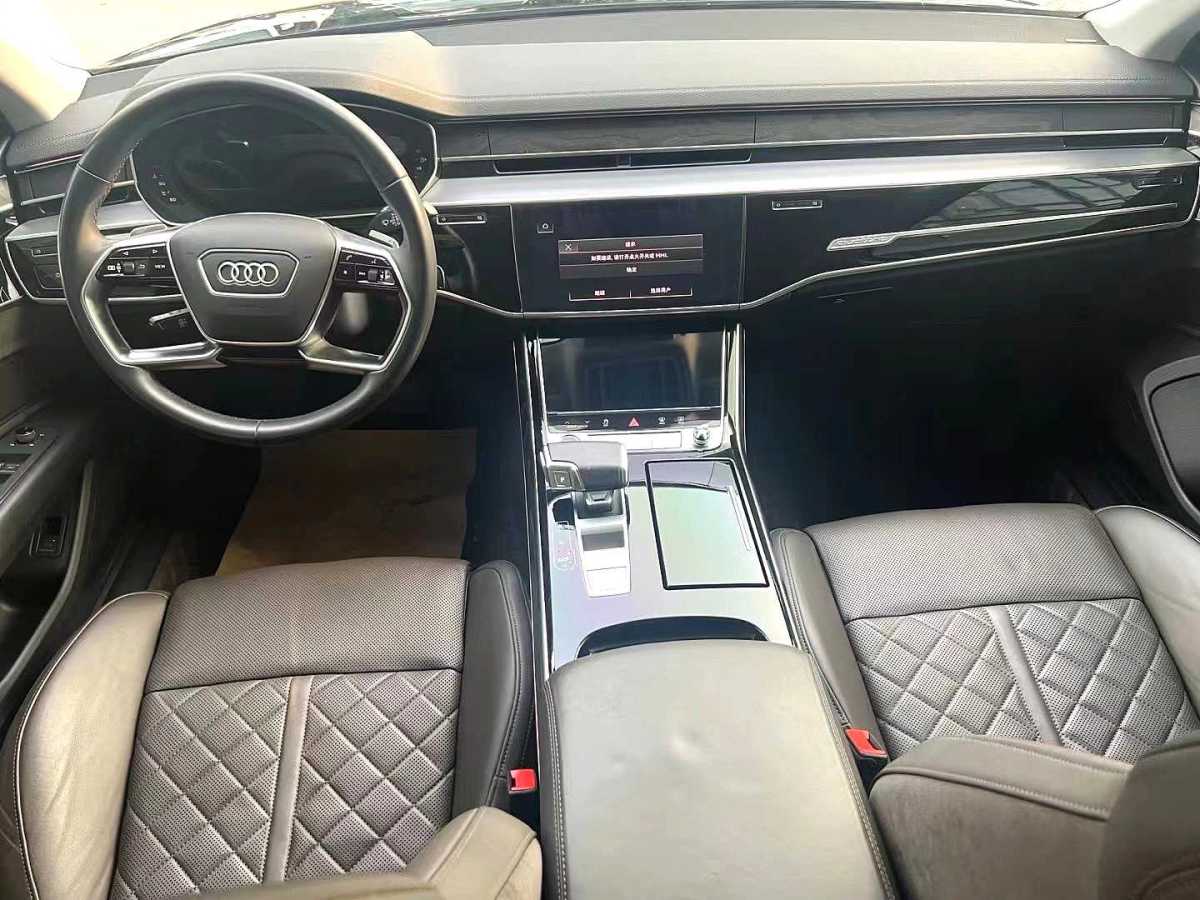 奥迪 奥迪A8  2021款 A8L 50 TFSI quattro 舒适型图片