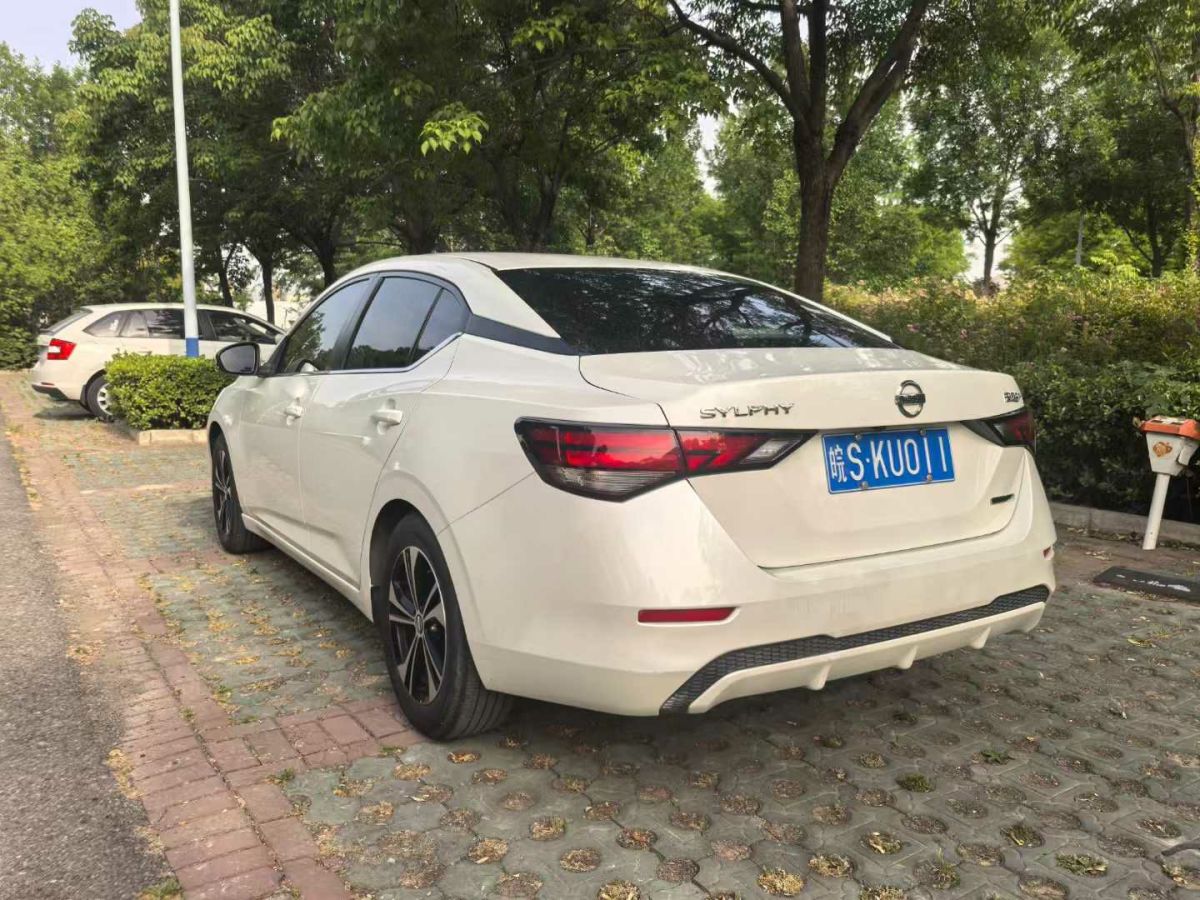 日產(chǎn) 軒逸  2019款  經(jīng)典 1.6XE CVT舒適版圖片