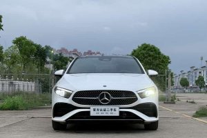 奔馳A級(jí) 奔馳 A 200 L 時(shí)尚型