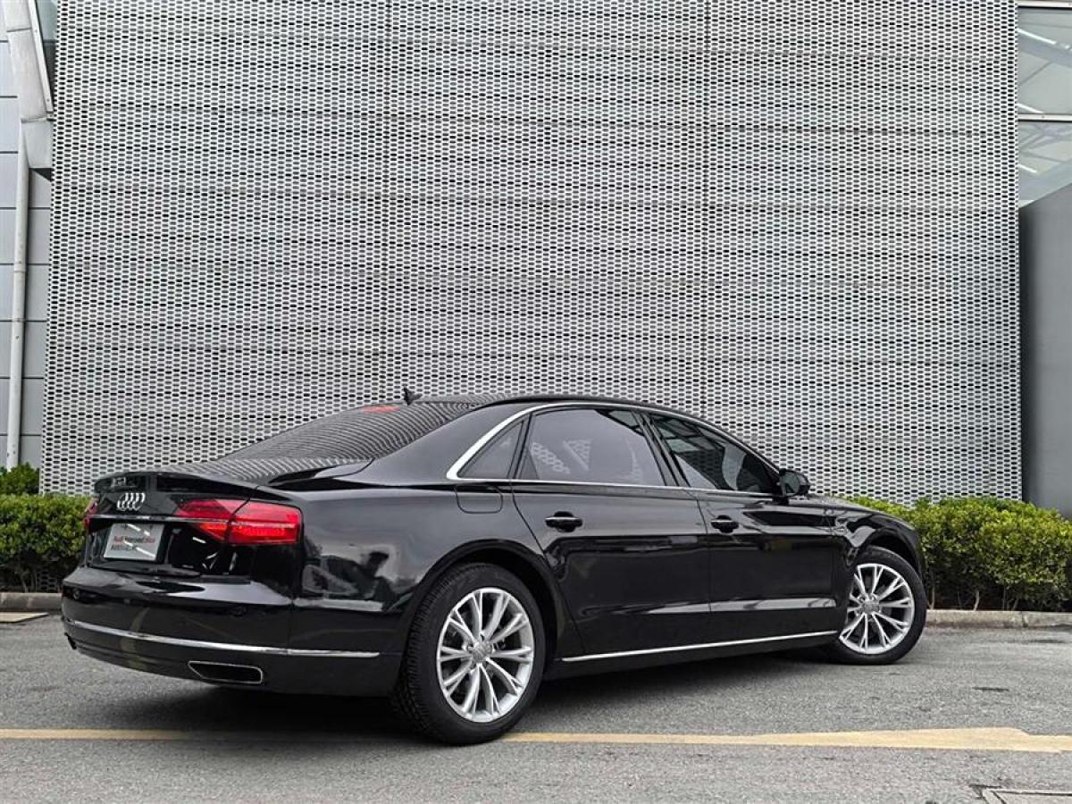 奧迪 奧迪A8  2017款 A8L 45 TFSI quattro豪華型圖片