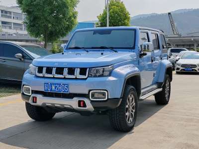 2023年6月 北京 BJ40 2.0T 自動(dòng)四驅(qū)城市獵人版?zhèn)b客型圖片