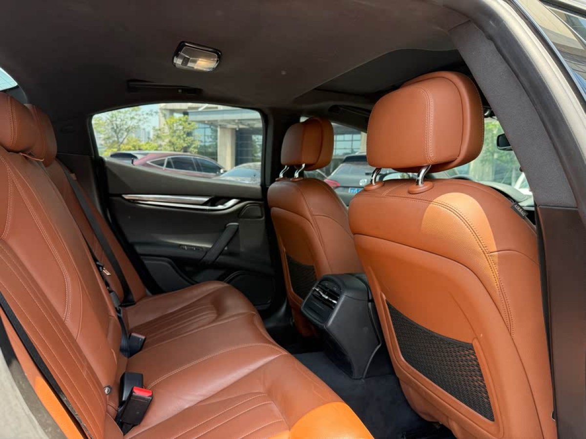 瑪莎拉蒂 Ghibli  2021款 2.0T 鋒芒版圖片