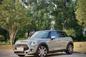 MINI MINI 2.0T COOPER S 赛车手 五门版