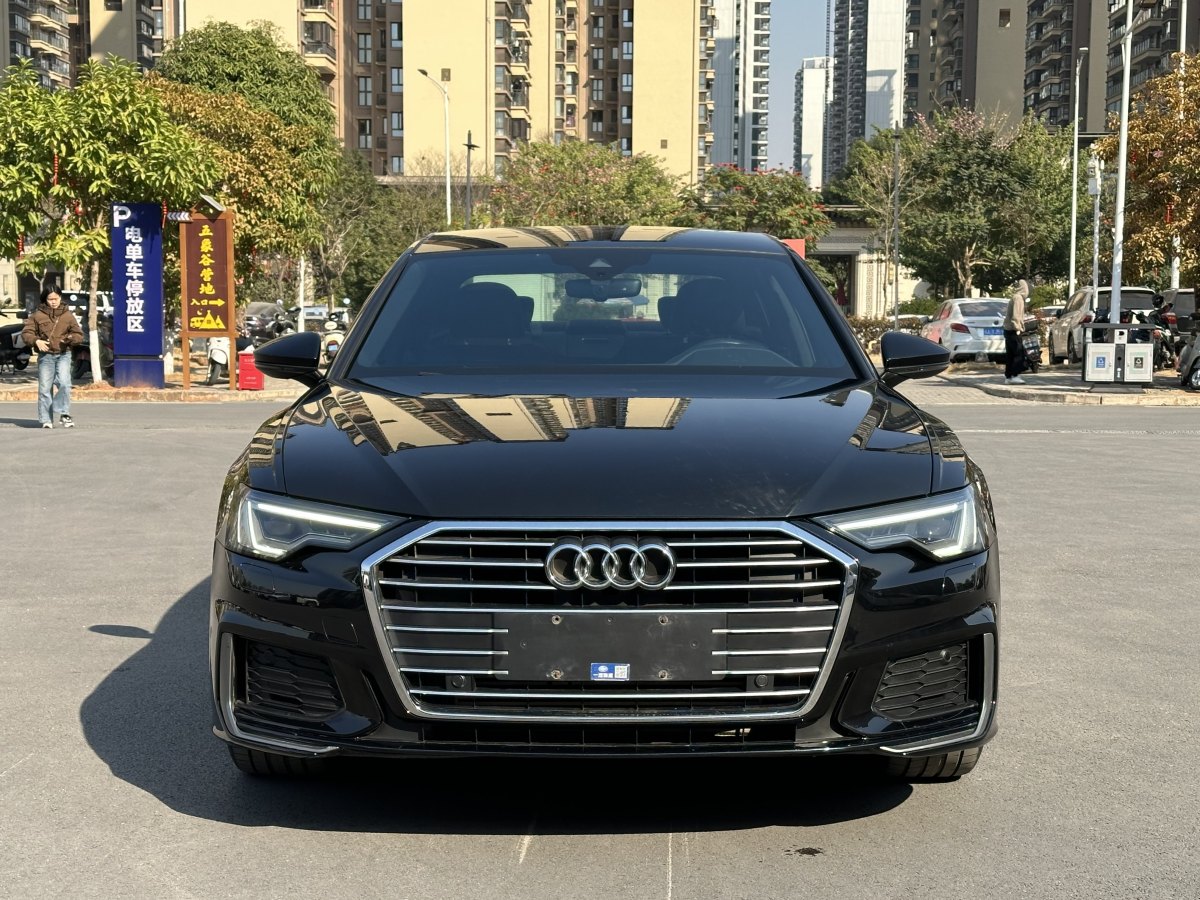 奧迪 奧迪A6L  2021款 45 TFSI 臻選動(dòng)感型圖片