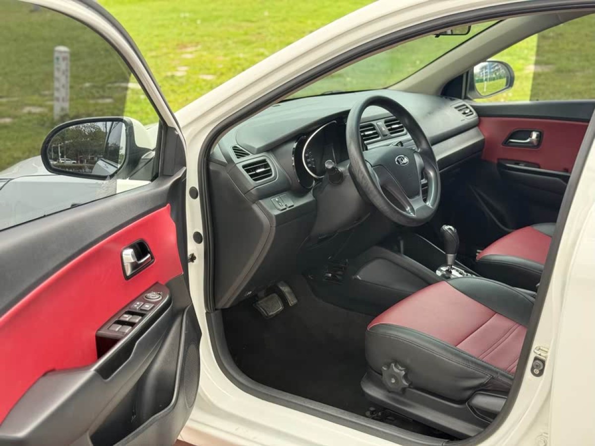 起亞 K2  2015款 兩廂 1.4L AT GLS炫酷版圖片