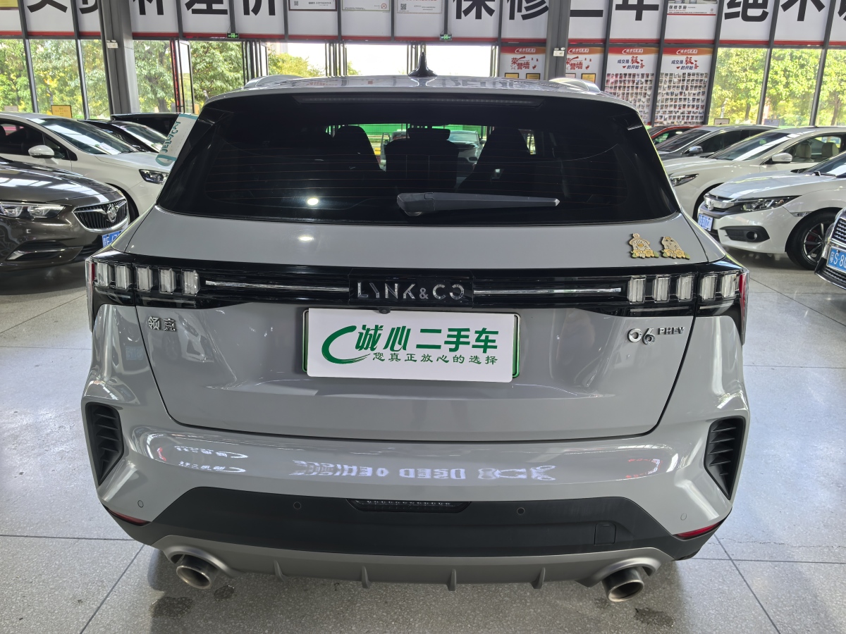 領(lǐng)克 領(lǐng)克06新能源  2022款 PHEV 84KM續(xù)航版 Pro圖片