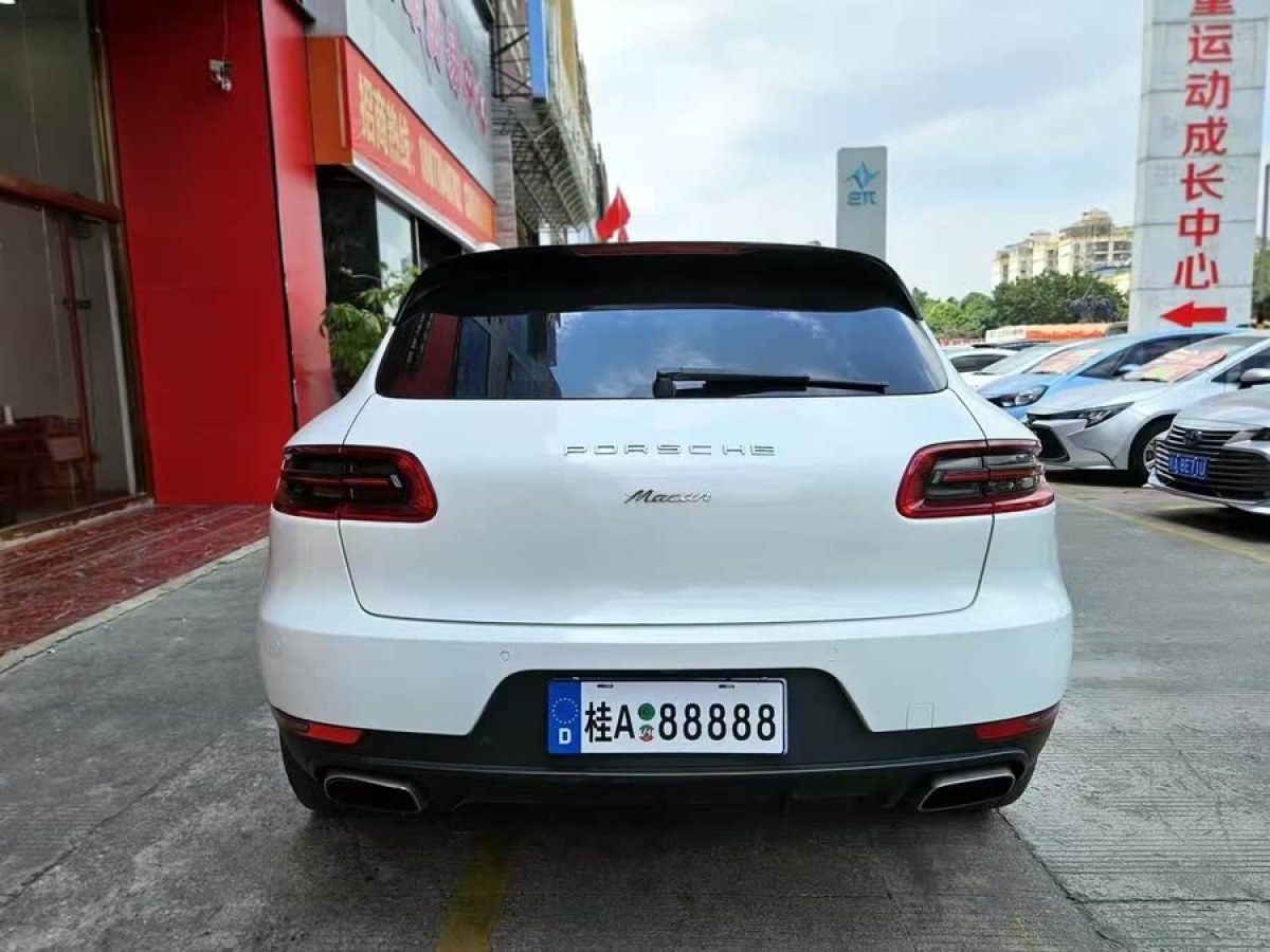 保時(shí)捷 Macan  2014款 Macan 2.0T圖片