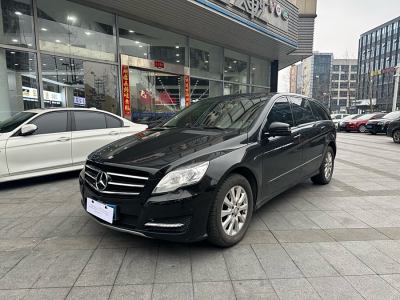 2016年8月 奔馳 奔馳R級(jí)(進(jìn)口) R 320 4MATIC 商務(wù)型圖片