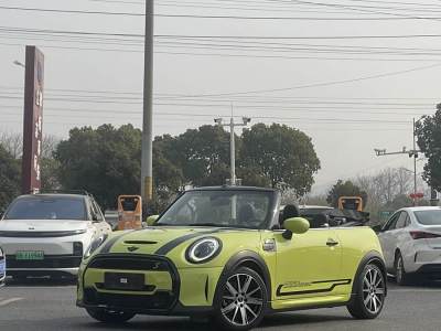 2022年6月 MINI MINI 2.0T COOPER S CABRIO 藝術(shù)家圖片