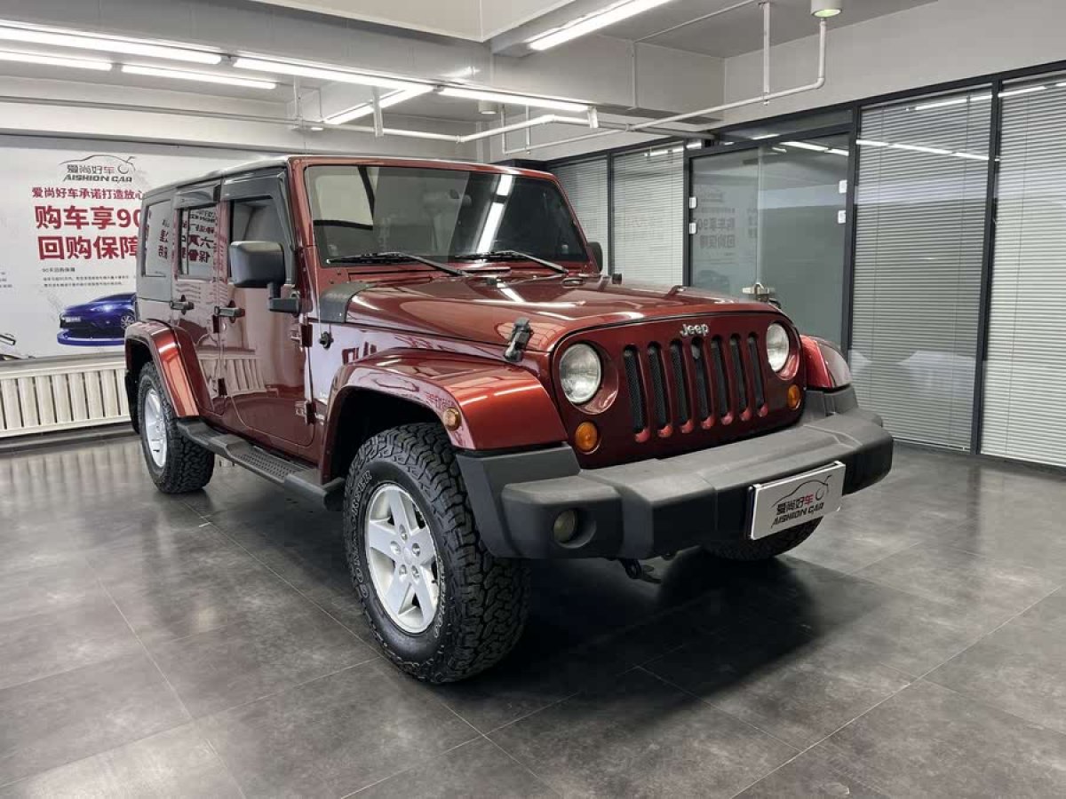 Jeep 牧馬人  2008款 3.8L Sahara 四門版圖片