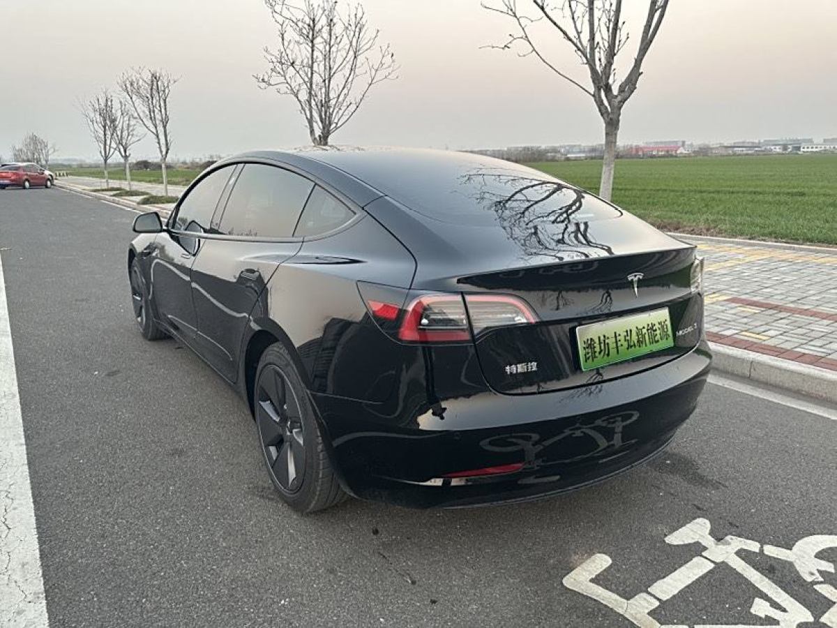 特斯拉 Model Y  2022款 改款 后輪驅(qū)動版圖片