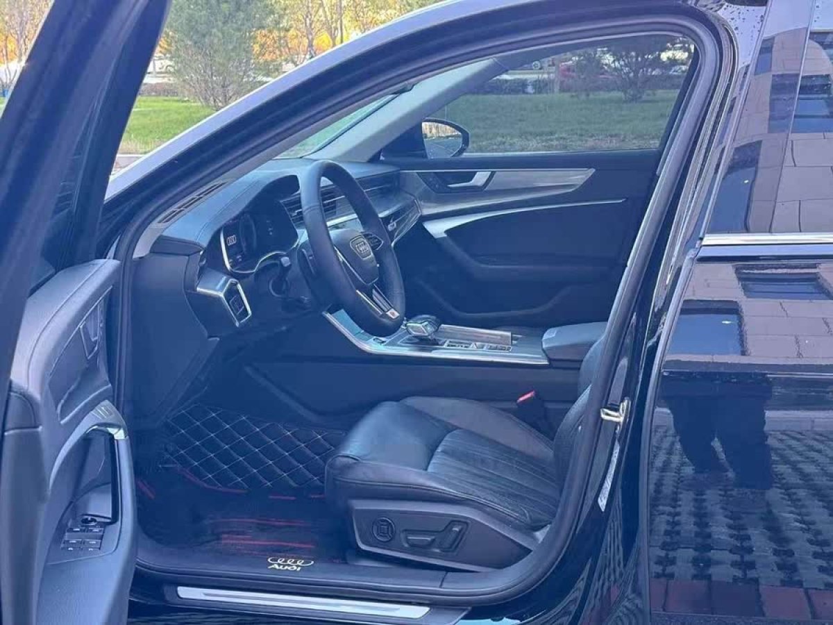 奧迪 奧迪A6L  2021款 45 TFSI 臻選致雅型圖片