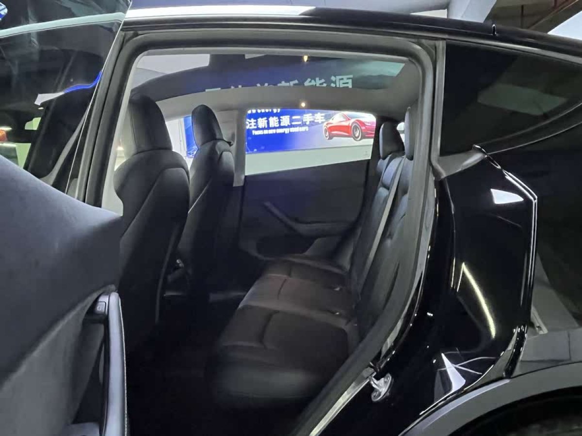 特斯拉 Model Y  2022款 改款 后輪驅(qū)動(dòng)版圖片
