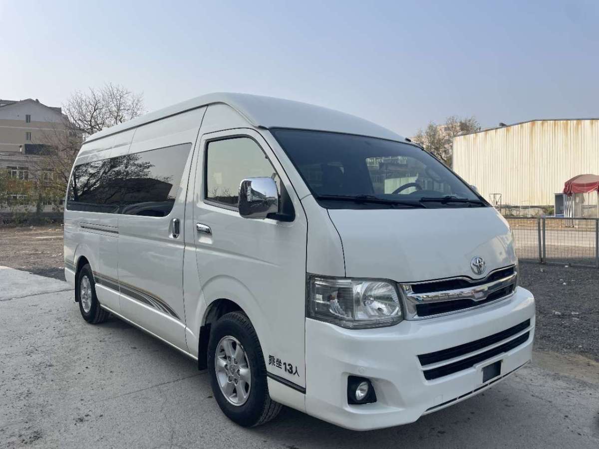 豐田 HIACE  2011款 2.7L自動豪華版13座圖片