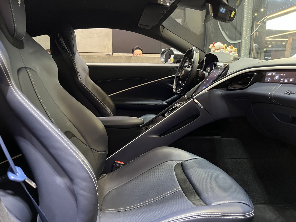 法拉利 Roma  2020款 3.9T V8圖片
