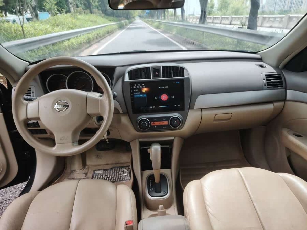 日產(chǎn) 軒逸  2012款 經(jīng)典 1.6XE 自動(dòng)舒適版圖片