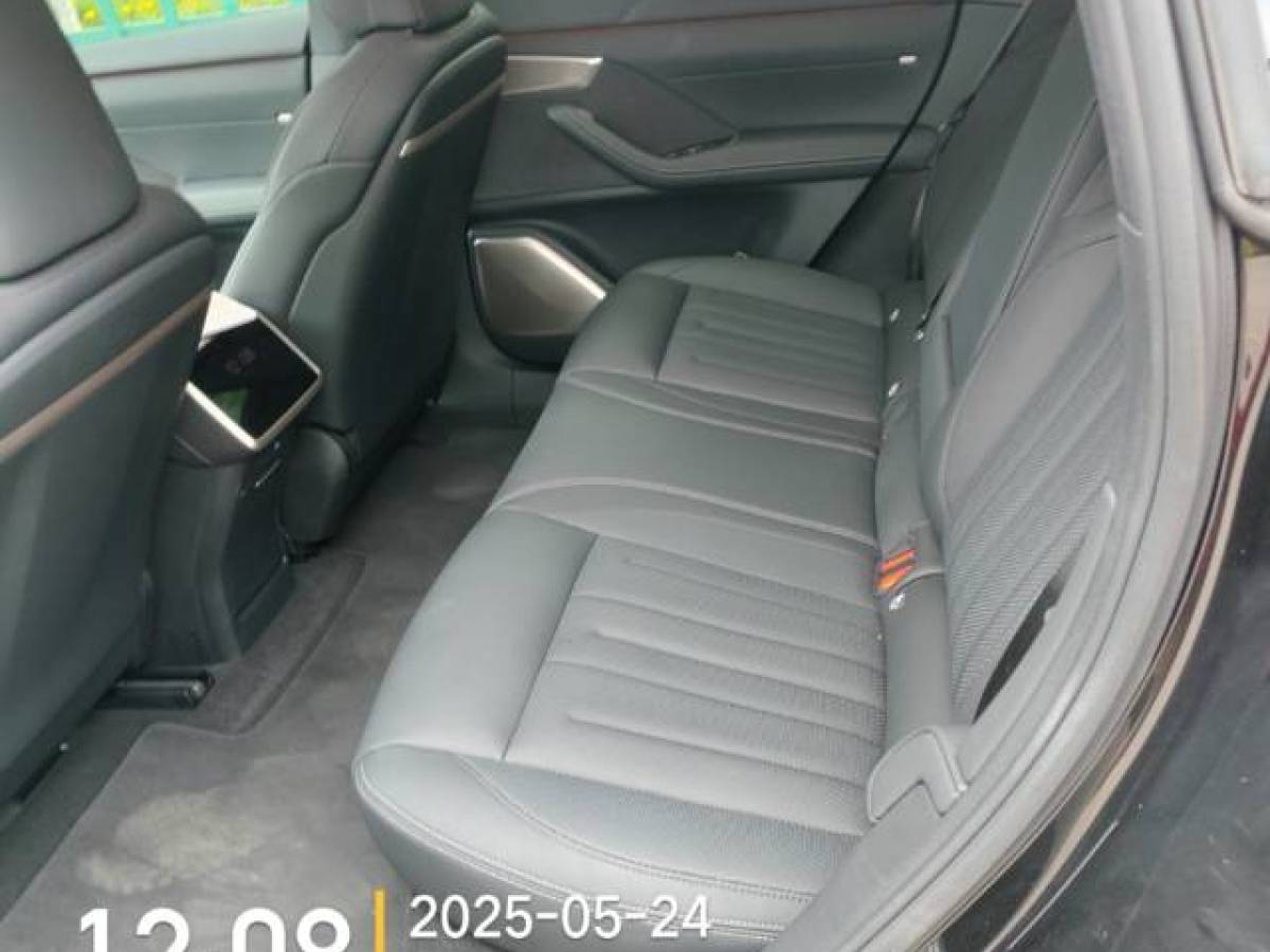 蔚來 樂道L60  2024款 60kwh 后驅(qū)版圖片