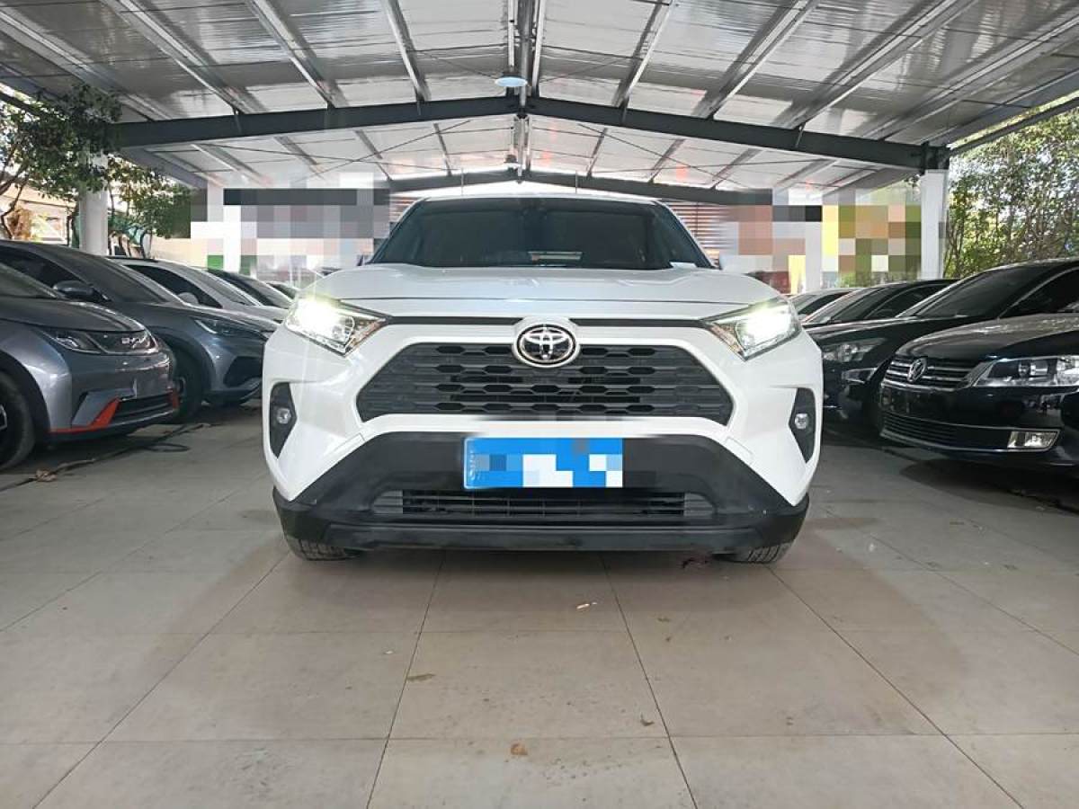 豐田 RAV4榮放  2024款 2.0L CVT兩驅(qū)都市版圖片