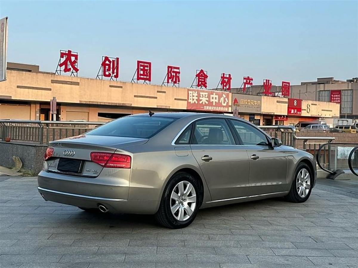 奧迪 奧迪A8  2013款 A8L 45 TFSI quattro豪華型圖片