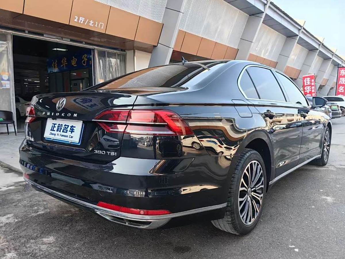 2018年10月大眾 輝昂  2016款 380TSI 兩驅(qū)御尊版