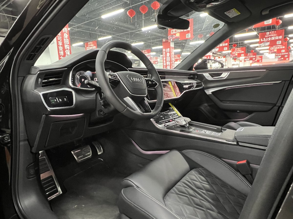 奧迪 奧迪A6L  2025款 45 TFSI quattro 臻選動(dòng)感型圖片