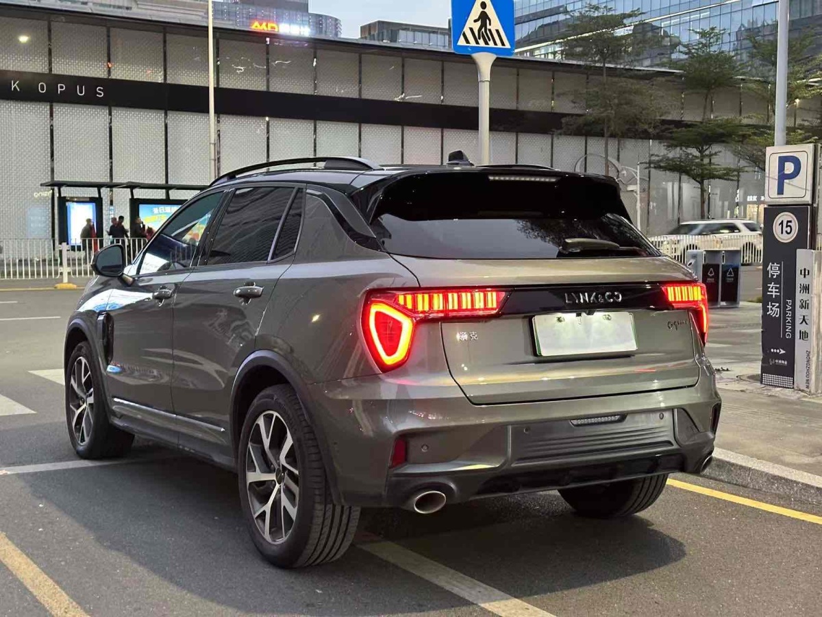 領(lǐng)克 領(lǐng)克01新能源  2021款 1.5TD PHEV Halo圖片