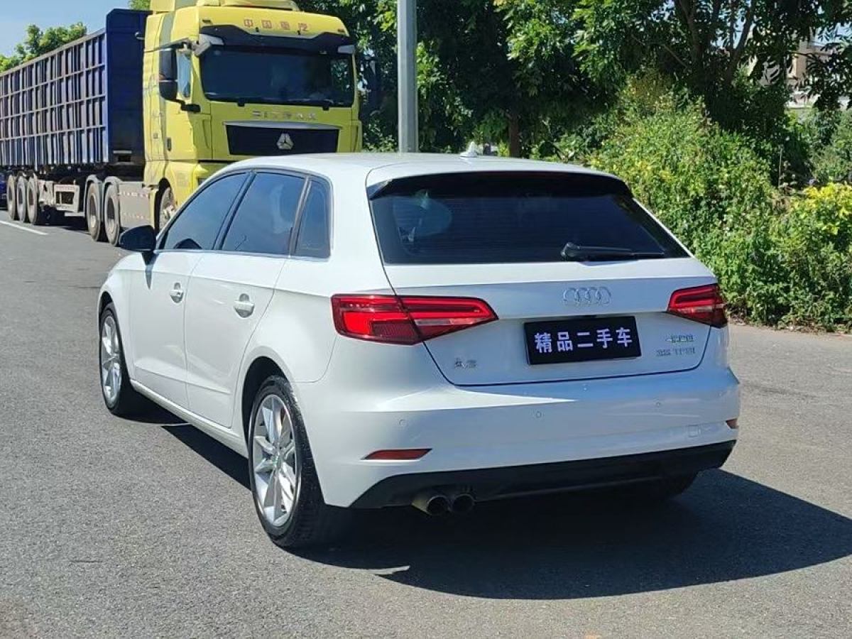 奧迪 奧迪A3  2018款 30周年年型 Sportback 35 TFSI 進(jìn)取型圖片