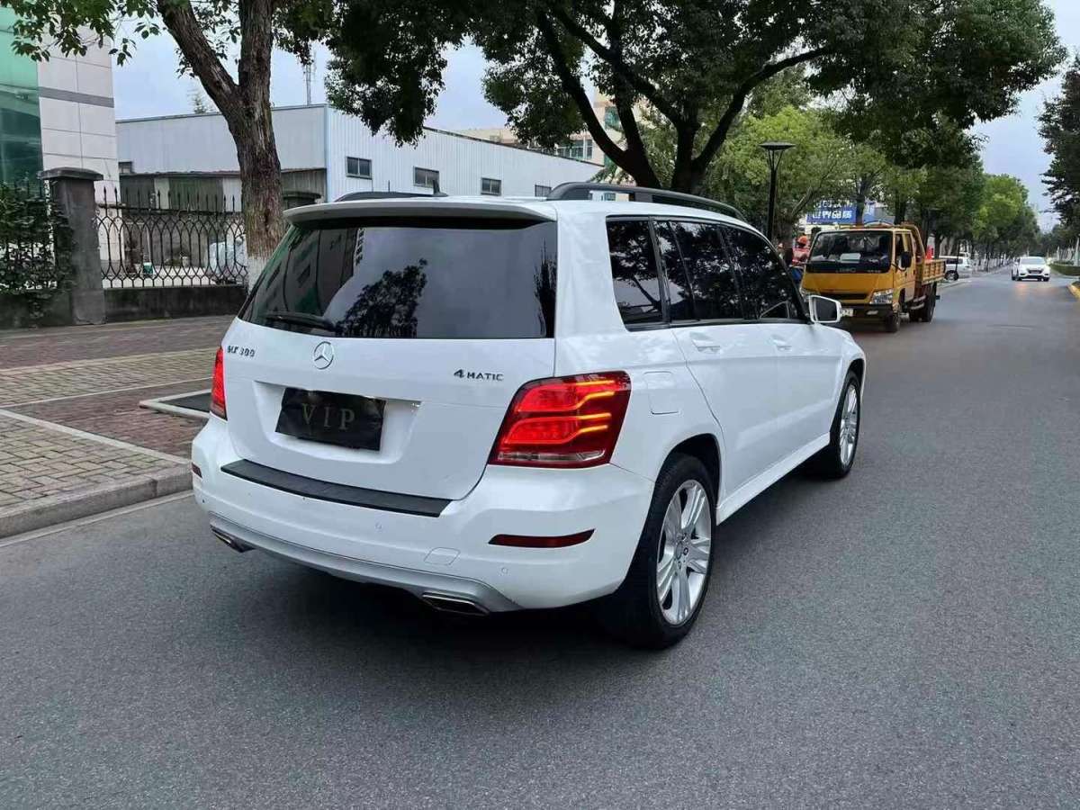 奔馳 奔馳GLK級  2014款 GLK 260 4MATIC 動感型圖片