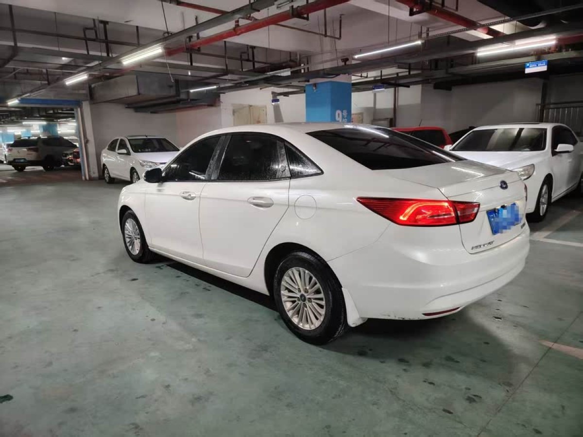福特 福睿斯  2015款 1.5L 自動舒適型圖片