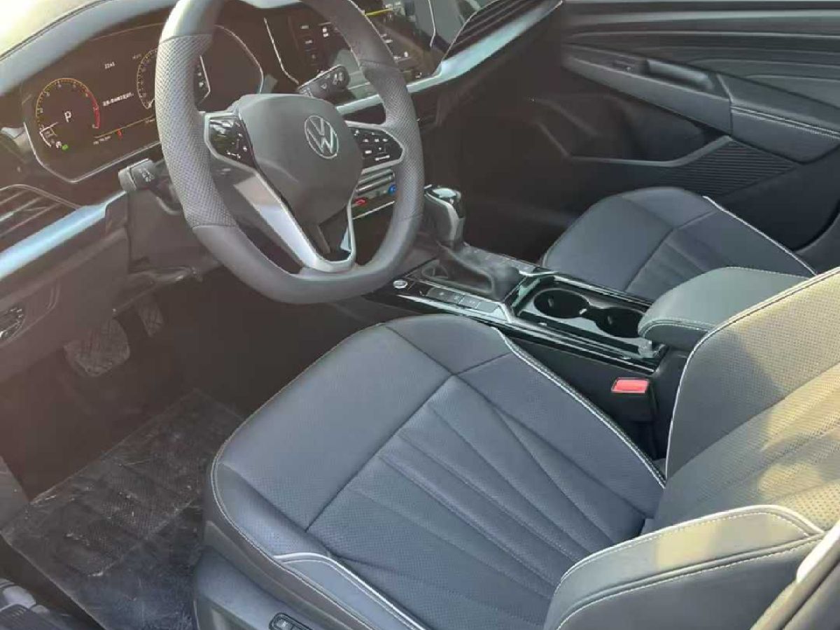 大眾 帕薩特  2024款 380TSI 豪華版圖片