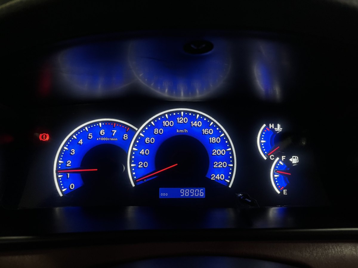 比亞迪 F3  2012款 節(jié)能版 1.5L 手動(dòng)舒適型圖片