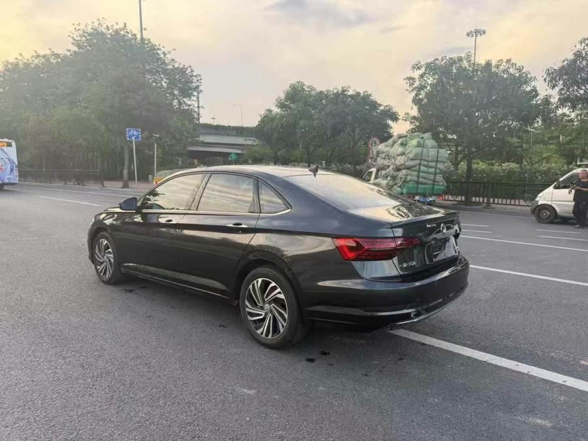 大眾 速騰  2022款 280TSI DSG飛越版圖片