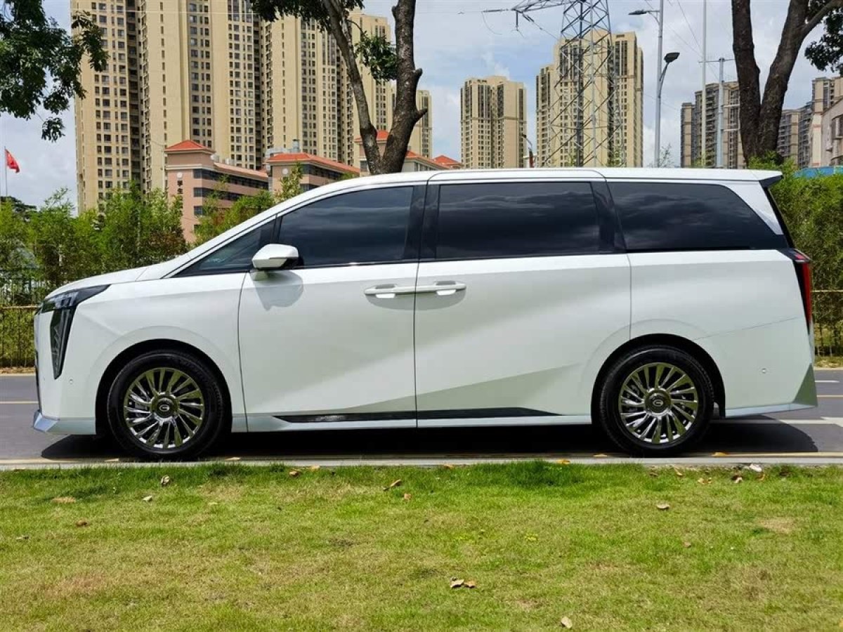 廣汽傳祺 M8  2024款 宗師系列 400T 先鋒版圖片