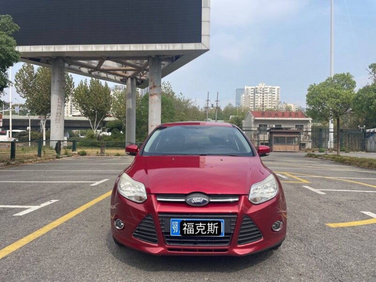 福特 ?？怂? 2012款 兩廂 1.6L 自動(dòng)舒適型圖片