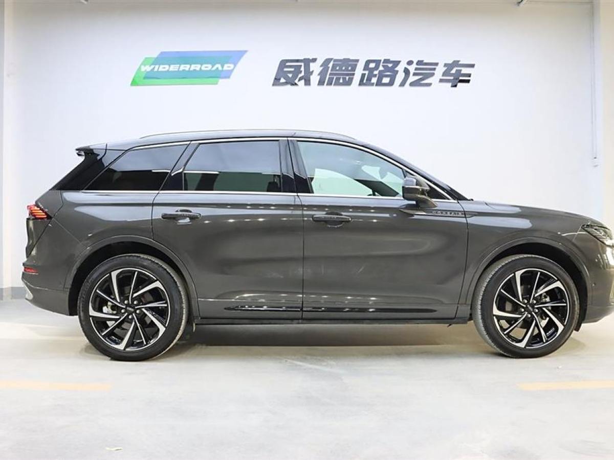 林肯 冒險(xiǎn)家  2023款 2.0T 四驅(qū)尊耀版圖片