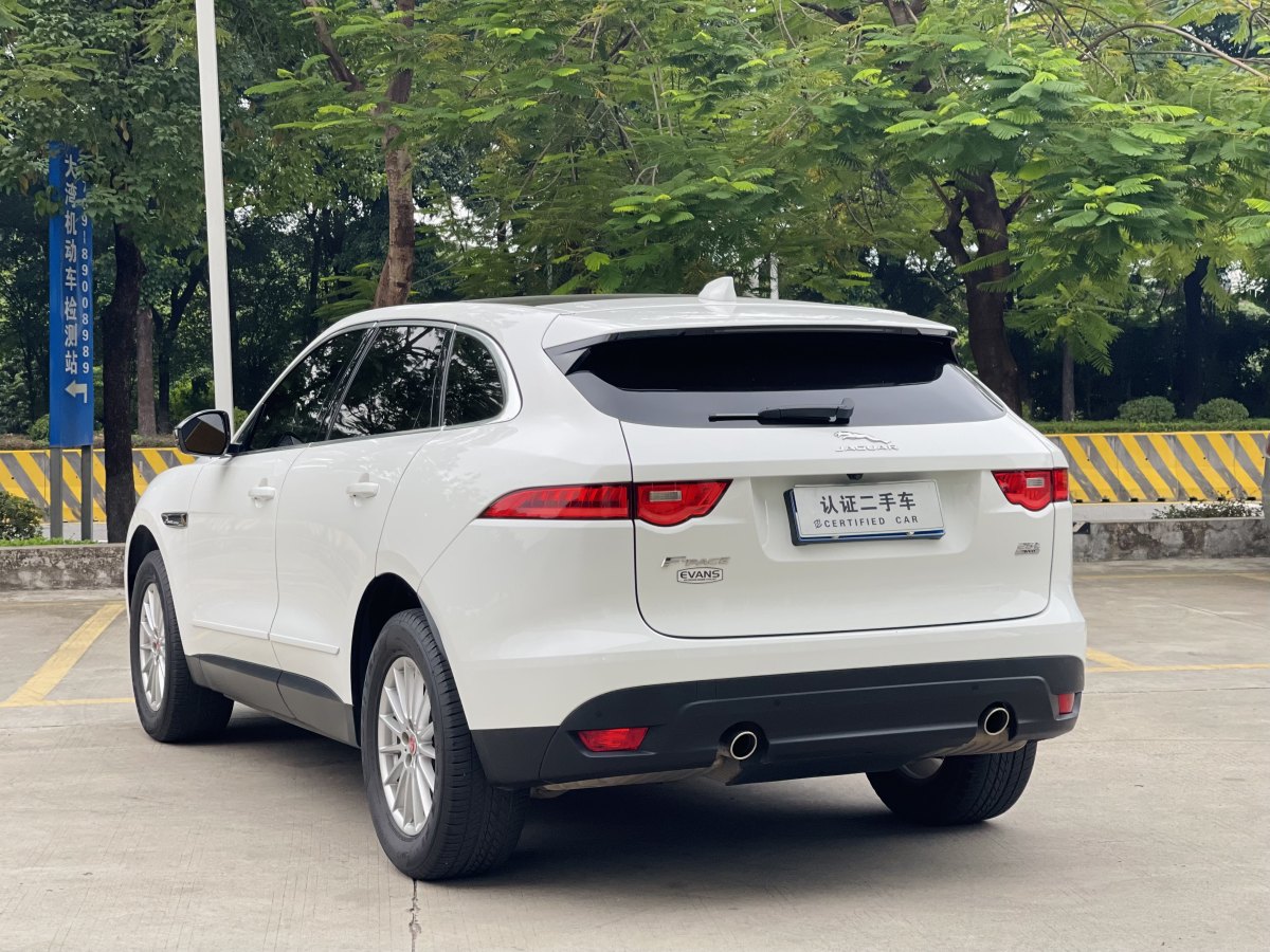 捷豹 F-PACE  2019款 2.0T 四驅(qū)都市尊享版圖片