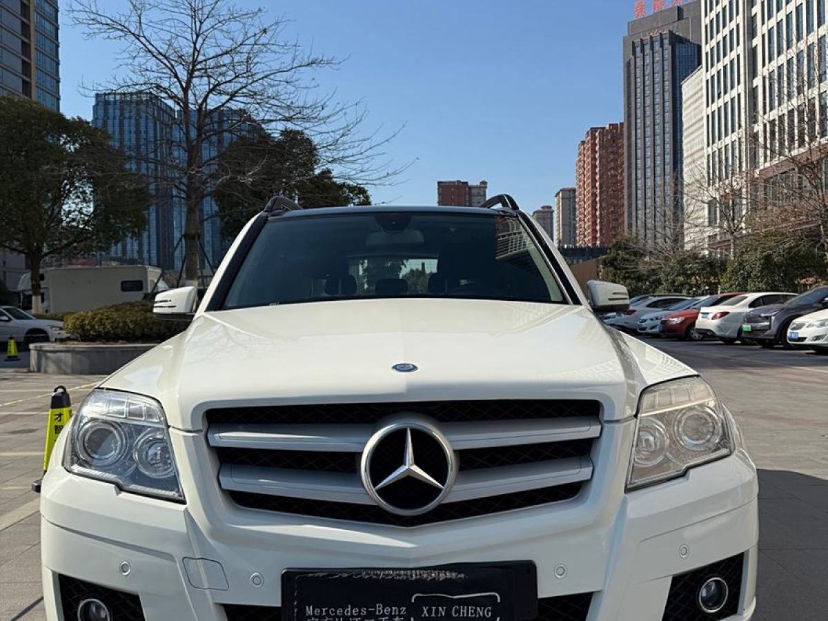 奔馳 奔馳GLK級  2011款 GLK 300 4MATIC 時(shí)尚型圖片