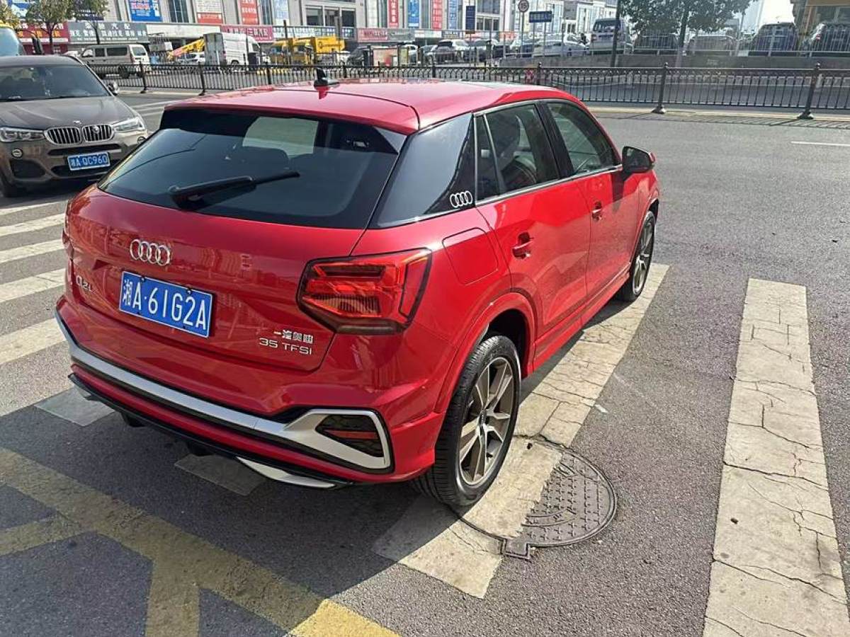 奧迪 奧迪Q2L  2022款 35 TFSI 時尚動感型圖片