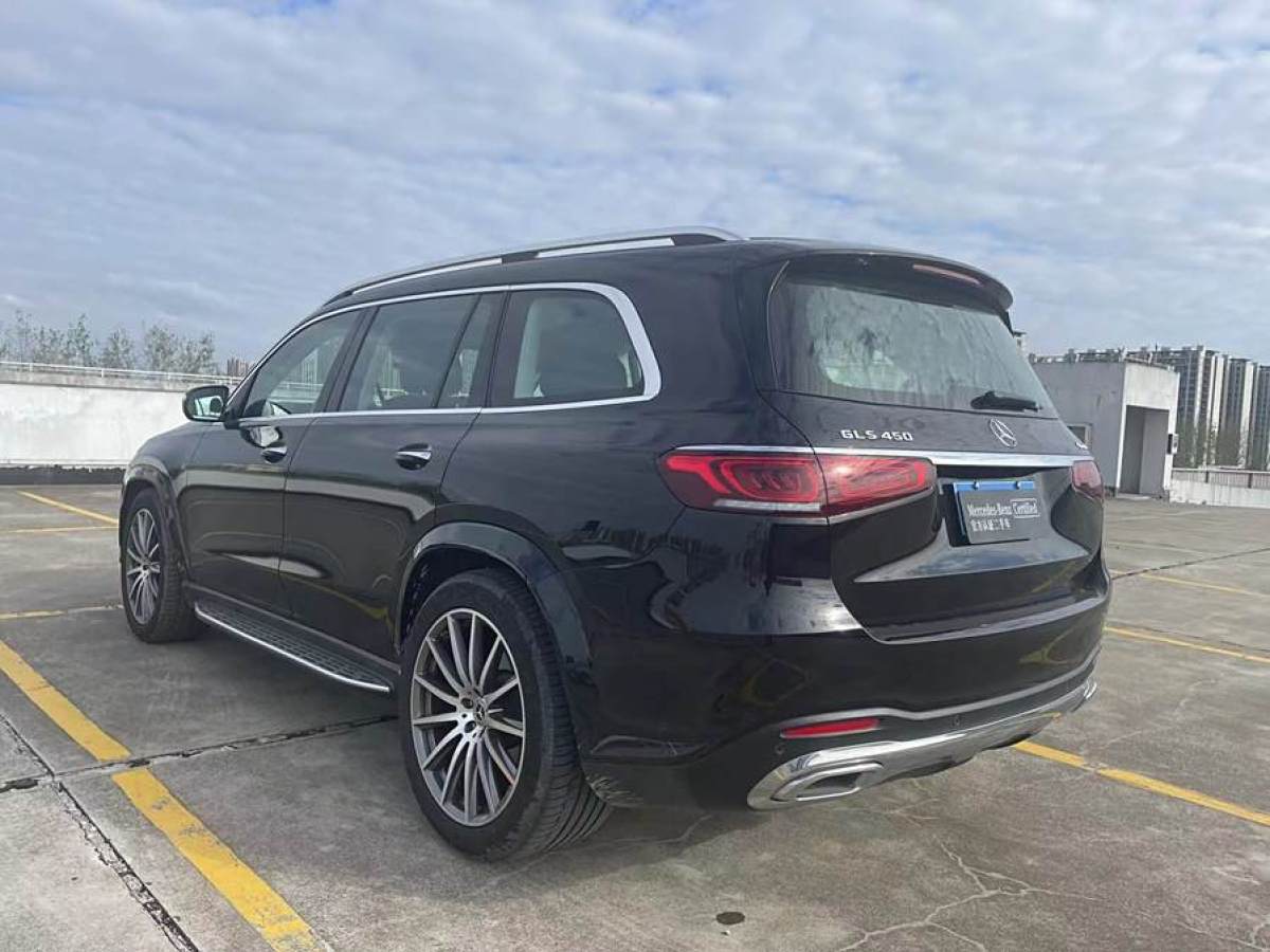 奔馳 奔馳GLS  2022款 改款 GLS 450 4MATIC 豪華型圖片