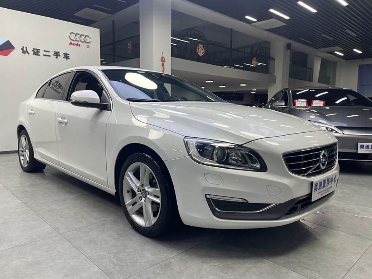 沃爾沃 S60  2015款 L 2.0T T5 智馭版圖片