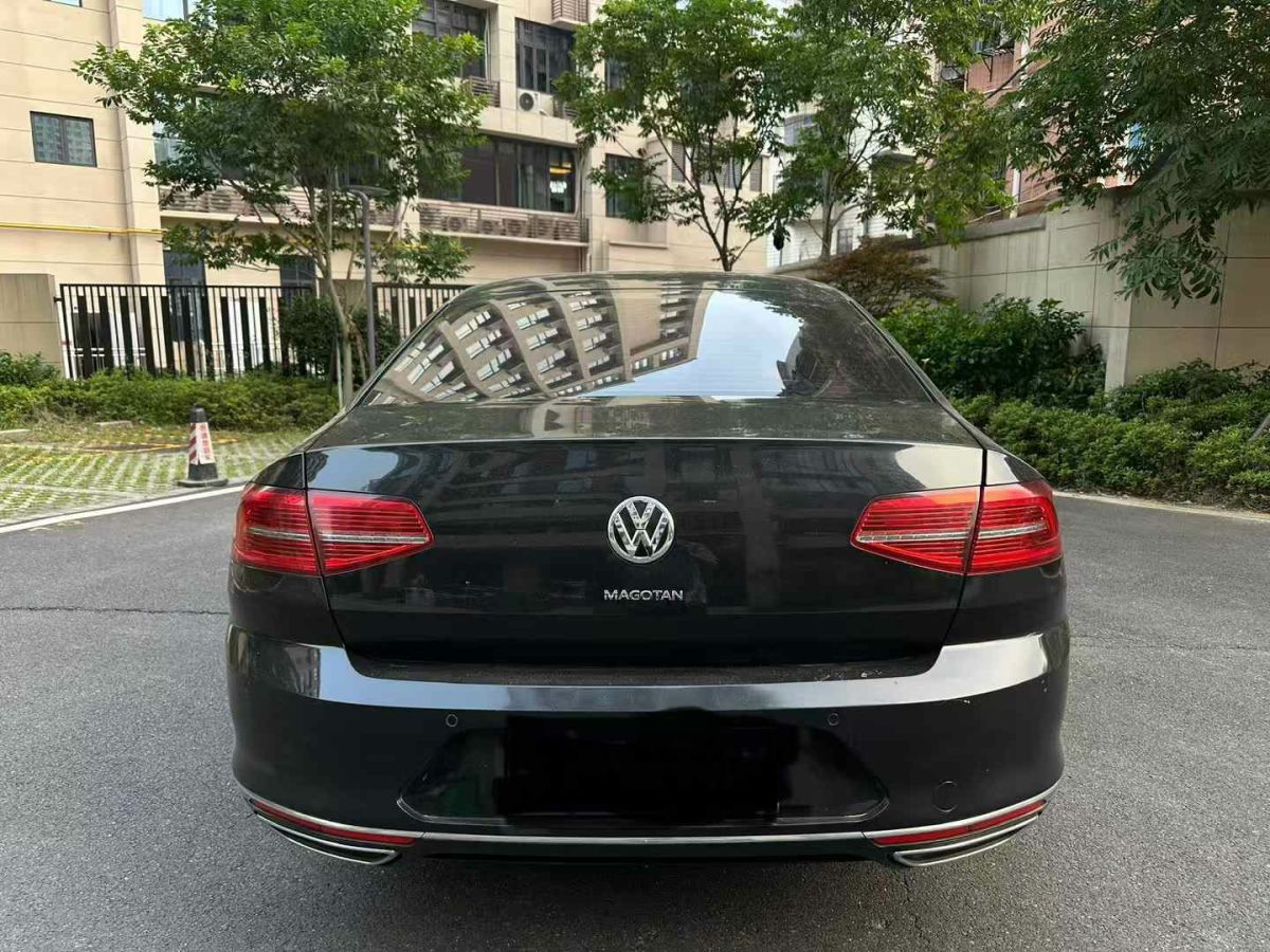 大眾 邁騰  2017款 280TSI DSG 領(lǐng)先型圖片
