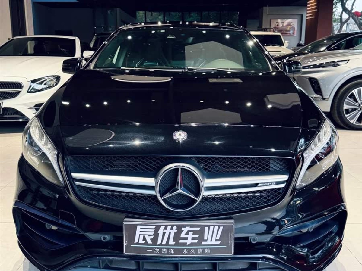 奔馳 奔馳A級(jí)AMG  2017款 改款 AMG A 45 4MATIC圖片