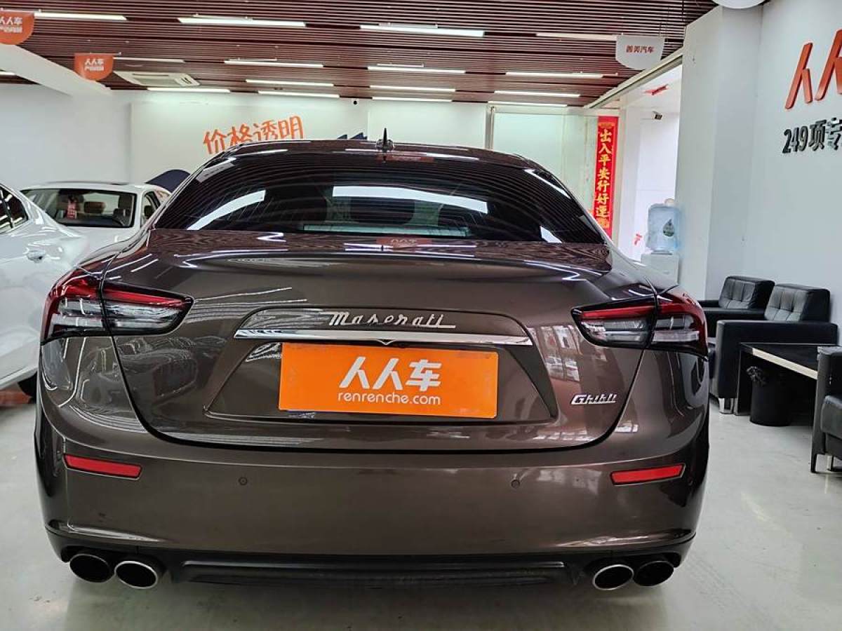 瑪莎拉蒂 Ghibli  2014款 3.0T 標(biāo)準(zhǔn)版圖片