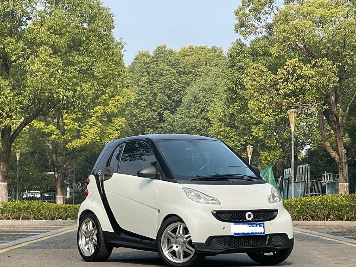 smart fortwo  2012款 1.0 MHD 硬頂激情版圖片