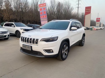 2021年2月 Jeep 自由光 2.0T 兩驅(qū)領(lǐng)先版圖片