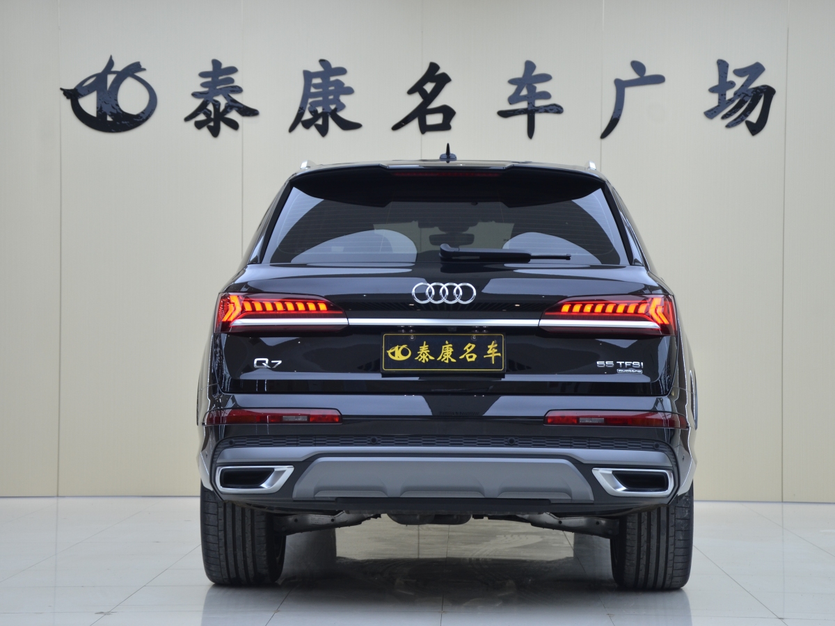 奧迪 奧迪Q7  2023款 55 TFSI quattro S line運動型圖片