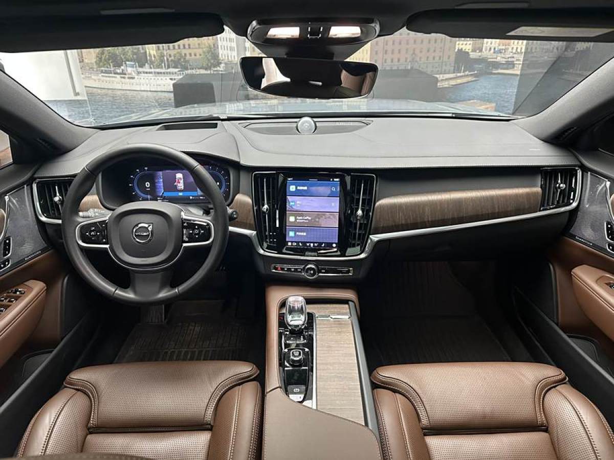 沃尔沃 V90  2023款 Cross Country B5 AWD 智尊版图片