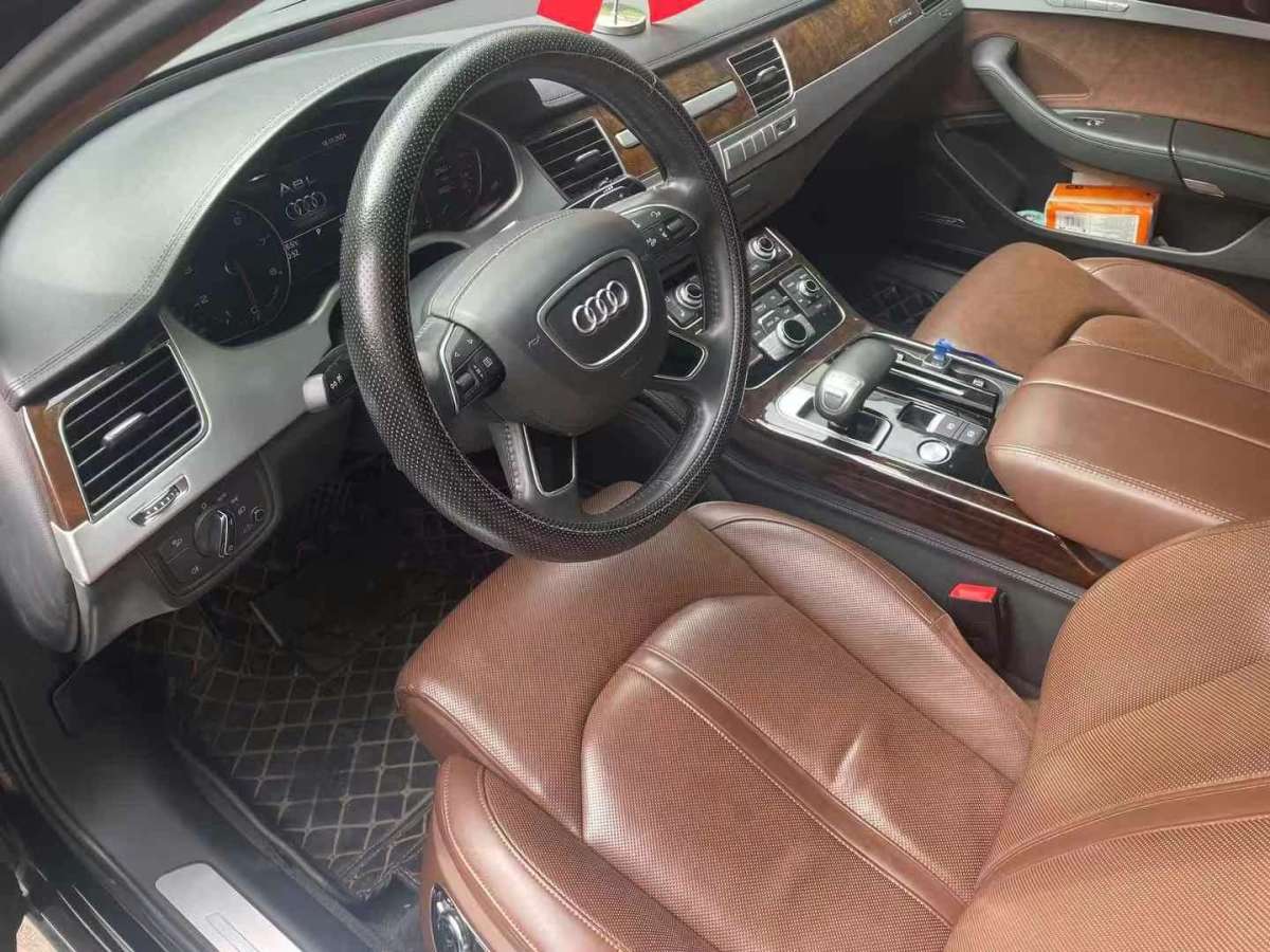 奧迪 奧迪A8  2017款 A8L 45 TFSI quattro豪華型圖片