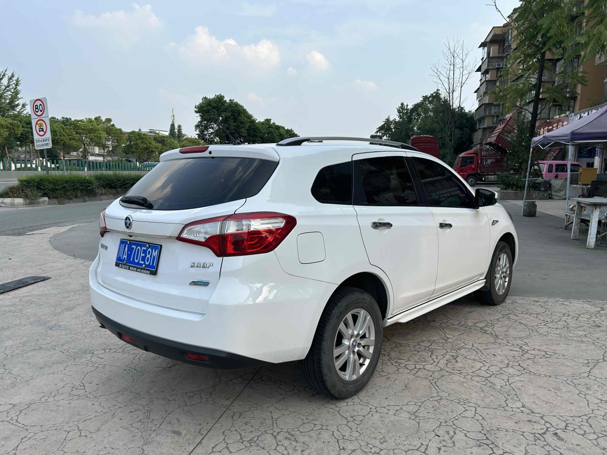 啟辰 T70  2015款 2.0L CVT睿享版圖片