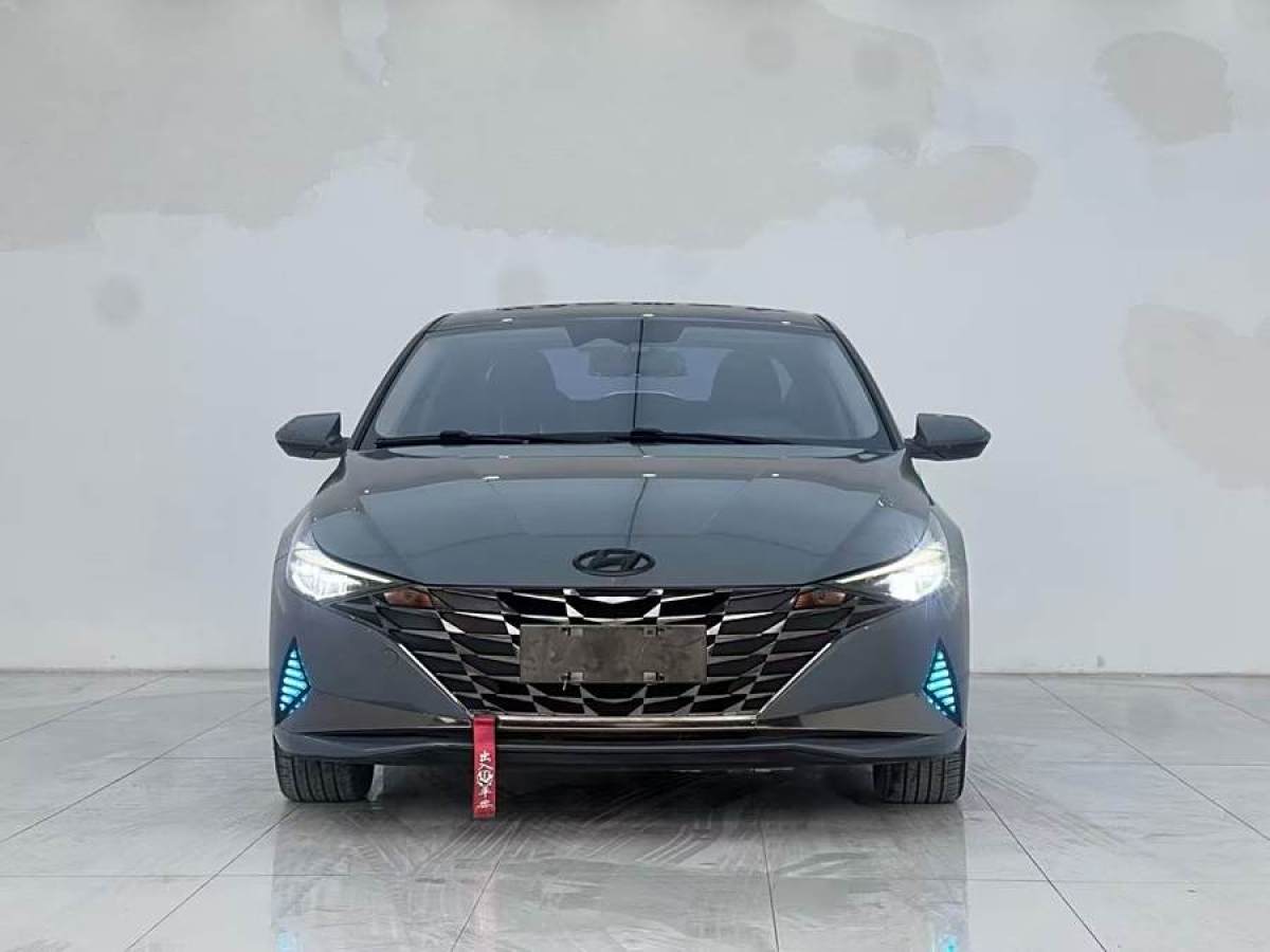 現(xiàn)代 伊蘭特  2021款 1.5L LUX尊貴版圖片